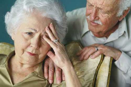 Alzheimer Hastası Bakımı İçin 10 Tavsiye