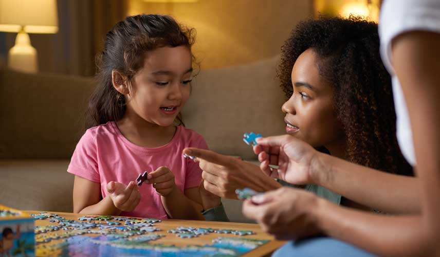 Çocuk Bakıcıya Nasıl Alıştırılır? İlk 30 Gün Uyum Rehberi