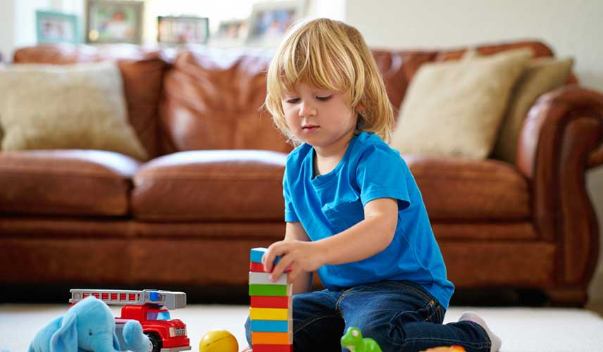 Çocuk için uygun oyuncak seçimi nasıl yapılır?