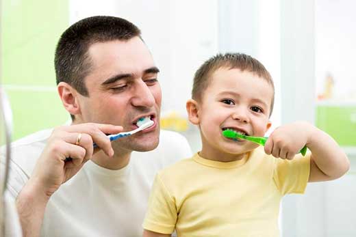 Çocuklara Diş Fırçalama Alışkanlığı Kazandırmak İçin Yapılması Gerekenler